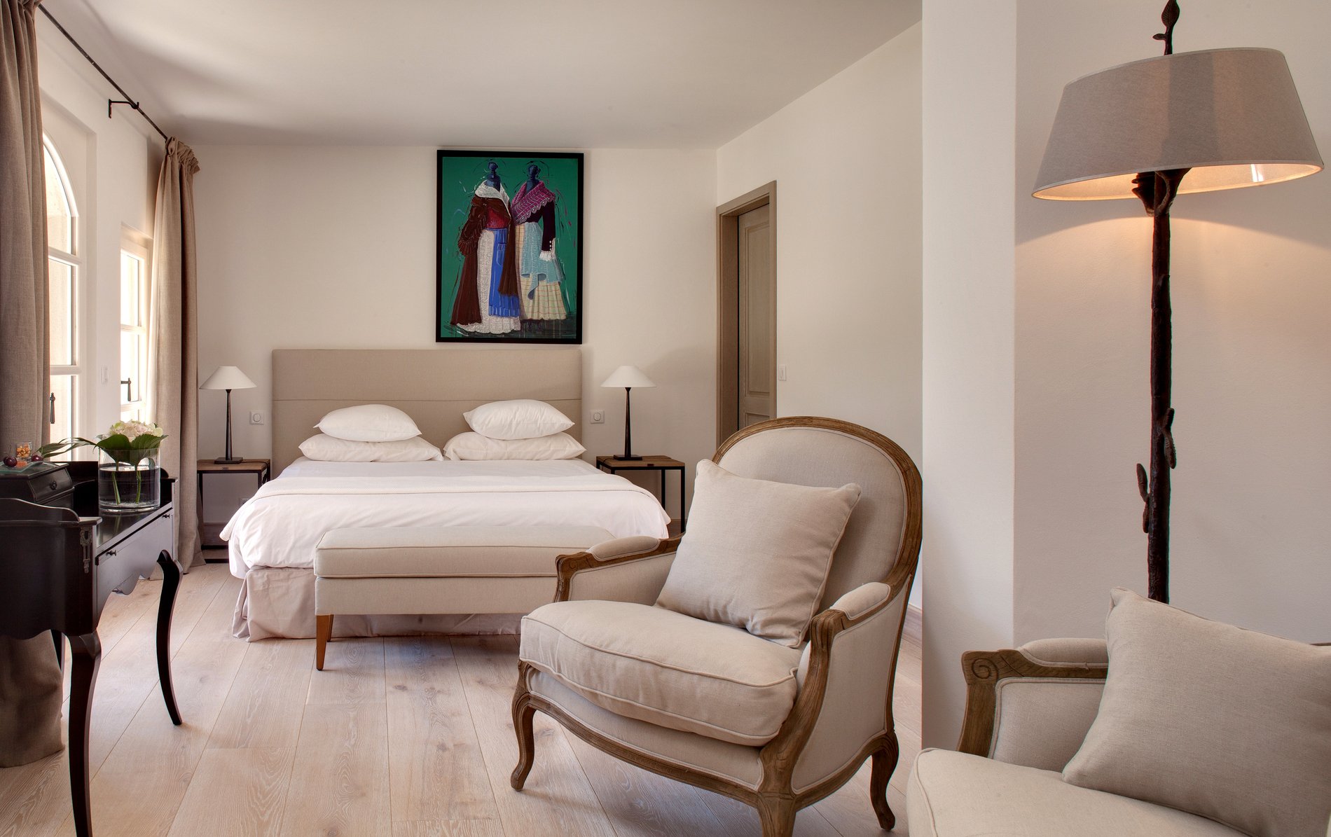 Luxury boutique hotel Benvengudo 4 stars Les Baux-de-Provence France room